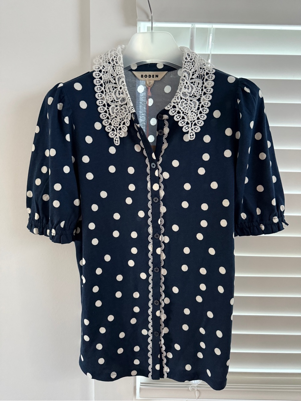 NWT BODEN NESSA BRODERIE COLLAR POLKA DOT BLOUSE US 4 - Picture 6 of 14